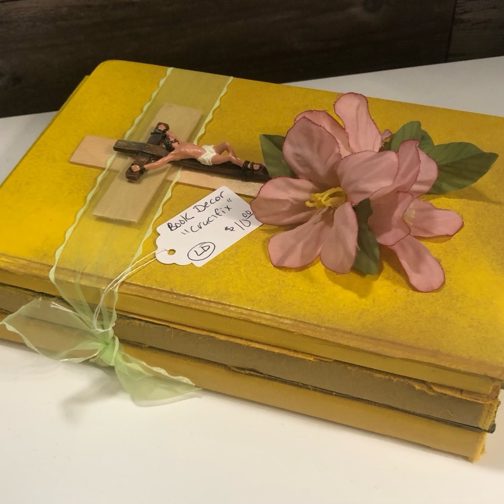 Handcrafted Book Decor “Crucifix” - Picture 2 of 3